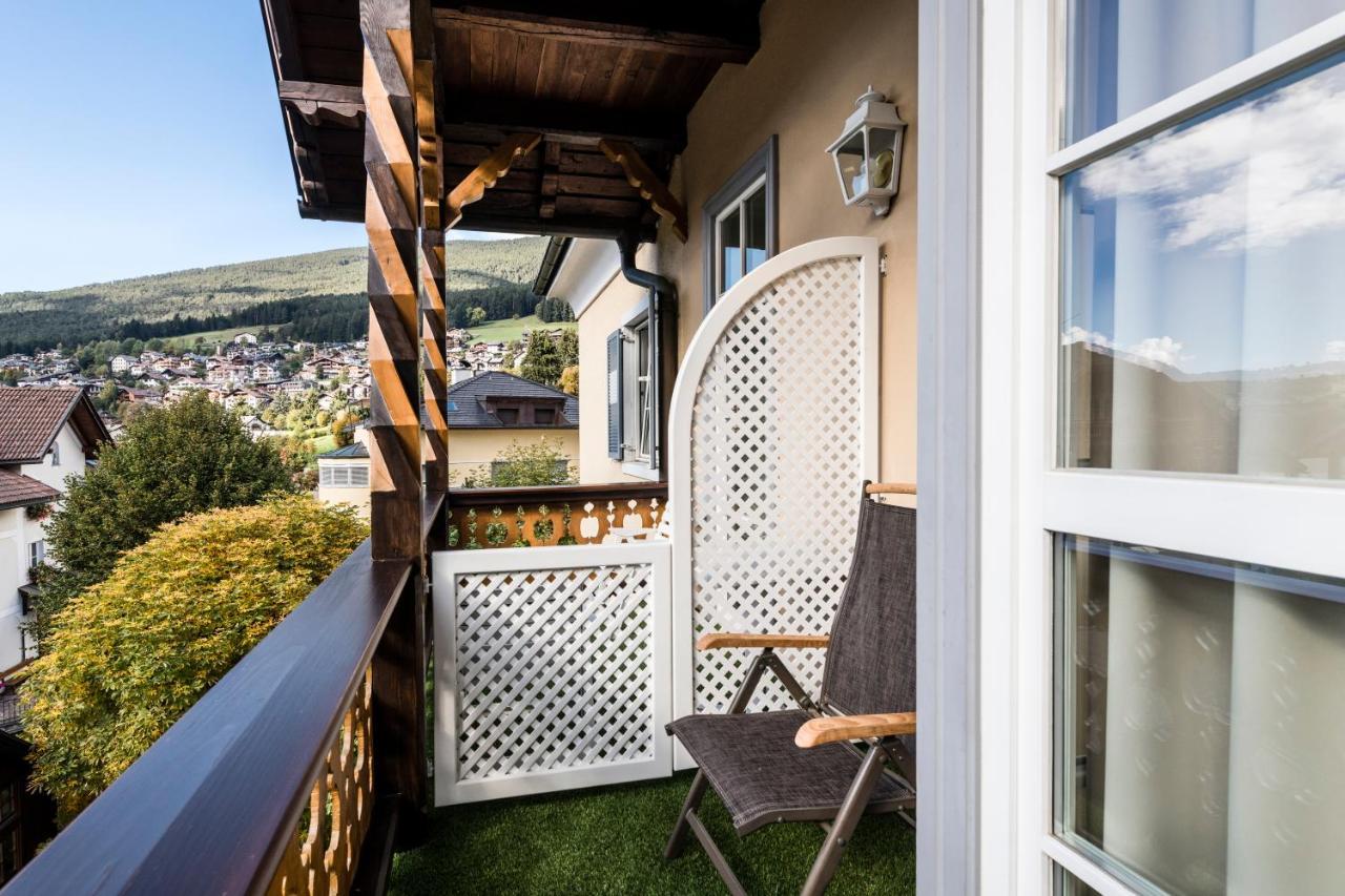 Classic Hotel Am Stetteneck Ortisei Exteriör bild