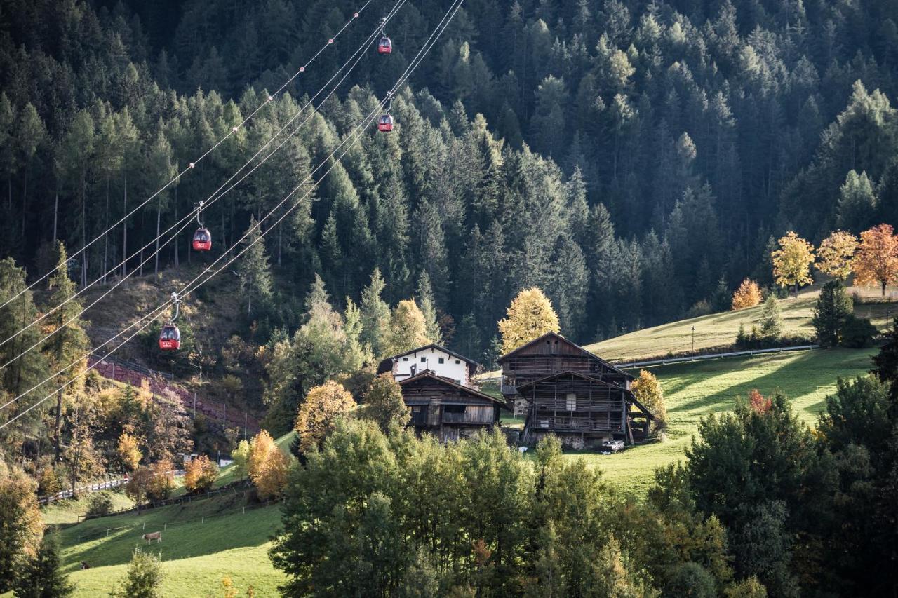 Classic Hotel Am Stetteneck Ortisei Exteriör bild